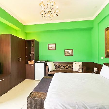 Ho Feng Private Hotel 電梯自助民宿 吉安 外观 照片